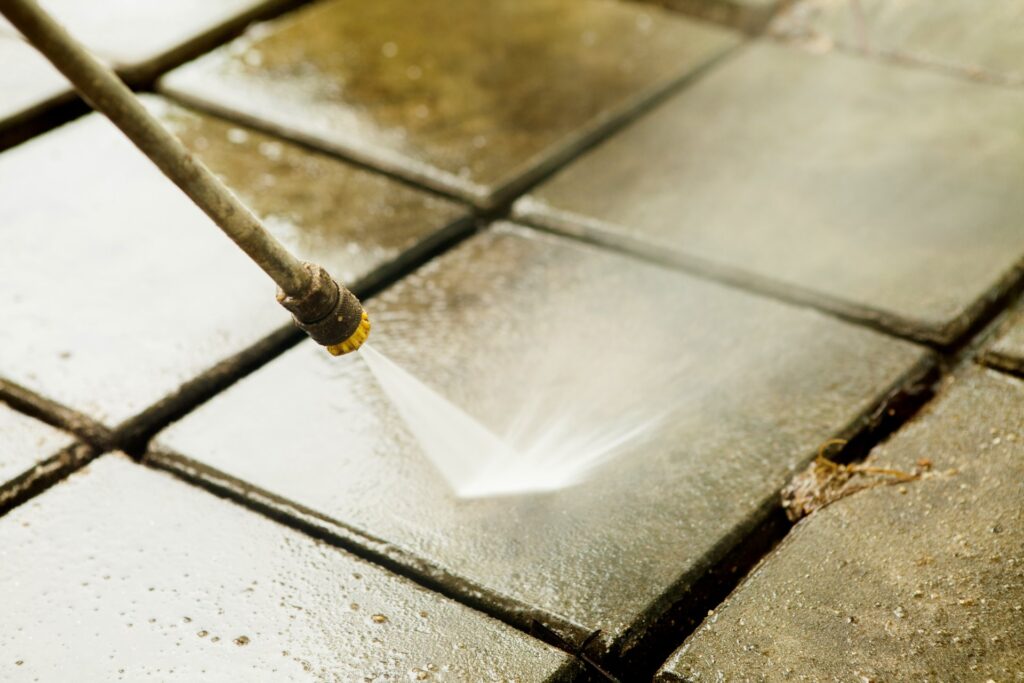 Professional Driveway Cleaning contractors near Woking